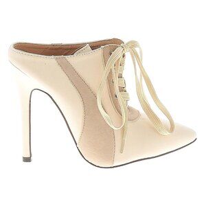 Chase & Chloe Chantelle cream heels mules 5.5
